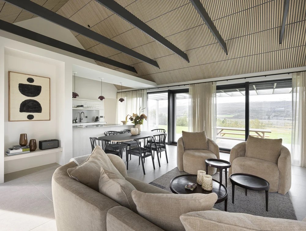 /static/themes/2018/images/placeholder.png/