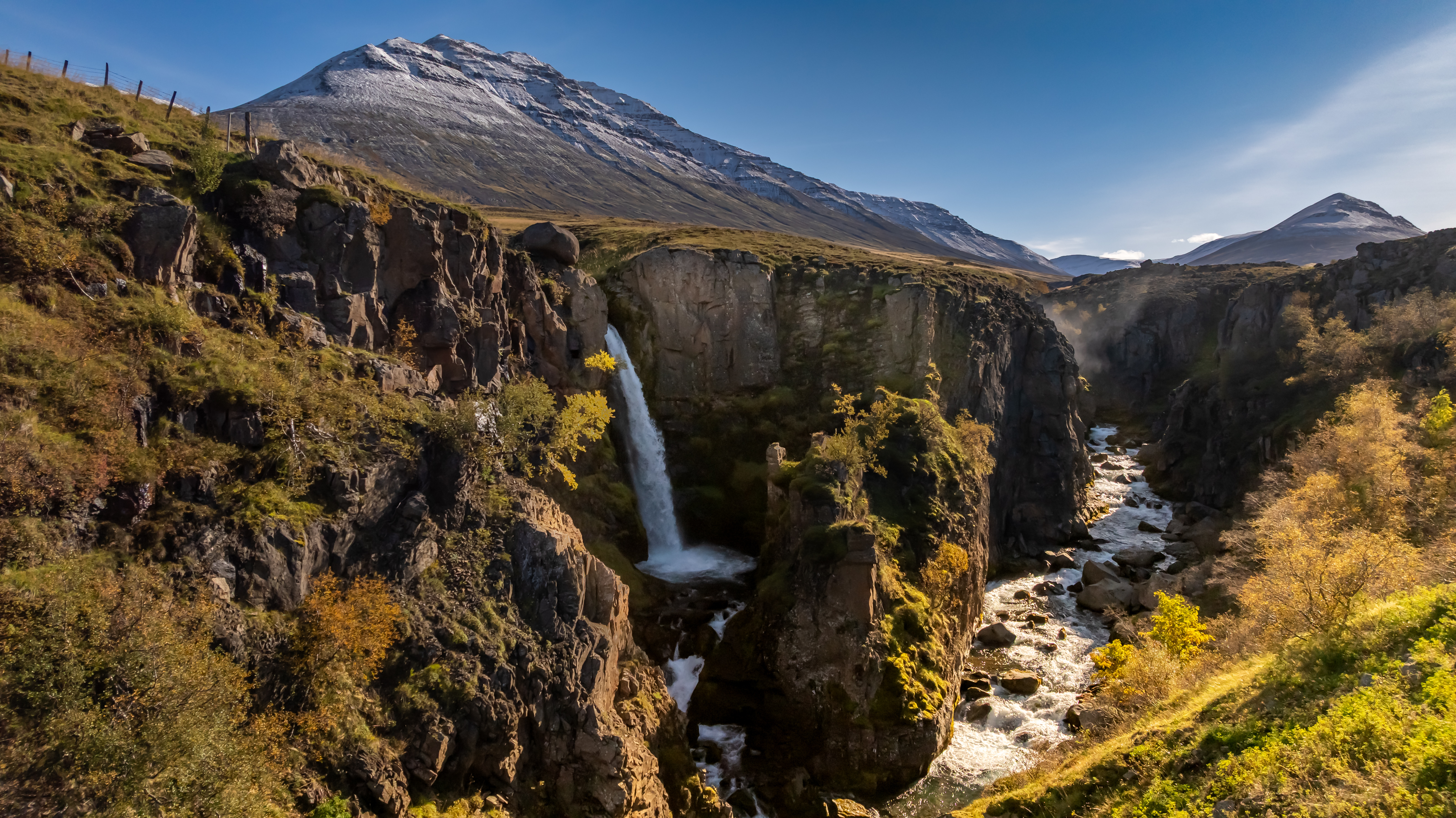 /static/themes/2018/images/placeholder.png/