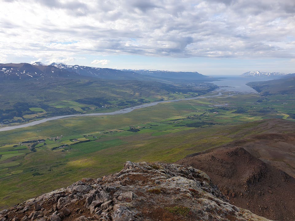 /static/themes/2018/images/placeholder.png/