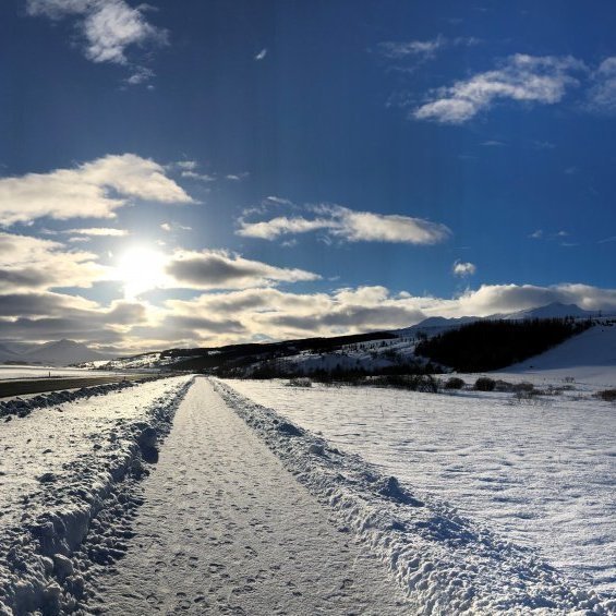 Það er fallegt um að litast á veturnar í Eyjafjarðarsveit og hægt að ganga milli Hrafnagils og Akureyrar á frábærum nýjum útivistastíg