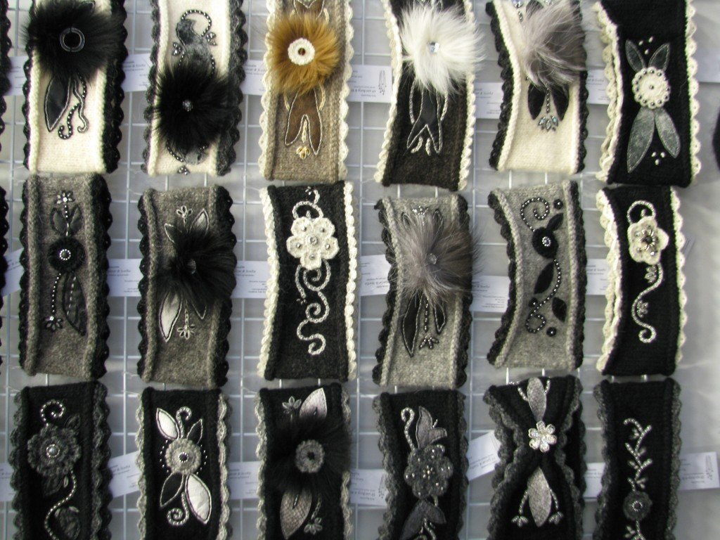 Til Sjávar og Sveita    Út um Borg og Bí