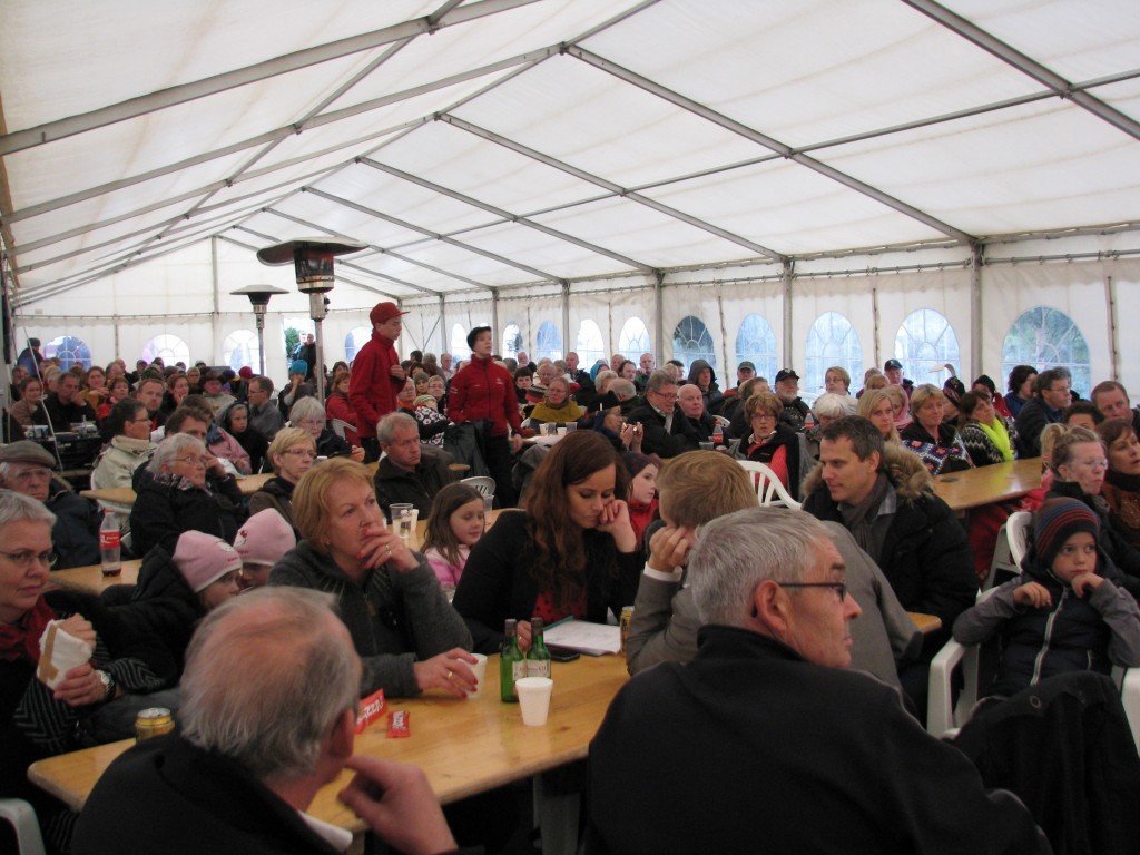 Grillveisla, kvöldvaka og verðlaunaafhending