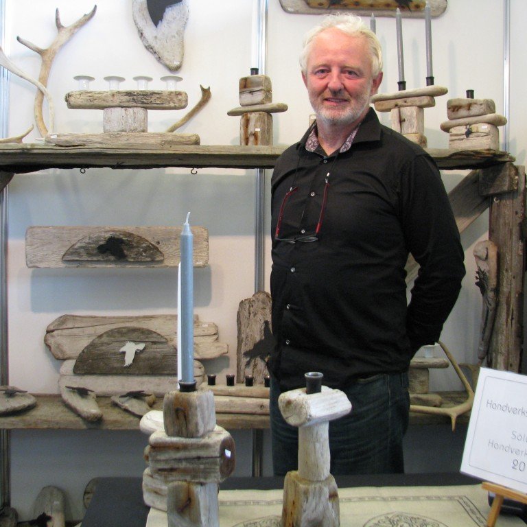 Umsögn valnefndar: Sjónrænn, stílhreinn og grípandi bás þar sem söluvaran og innréttingin mynda eina heild.