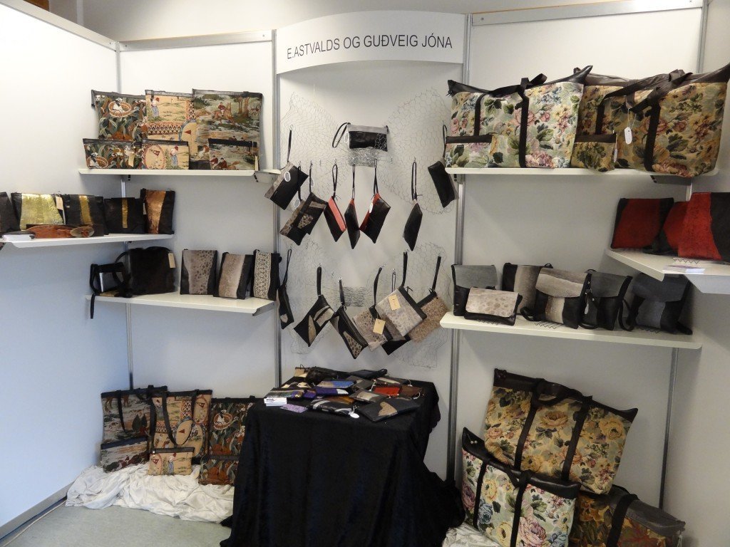 e. astvalds og guðveig jóna