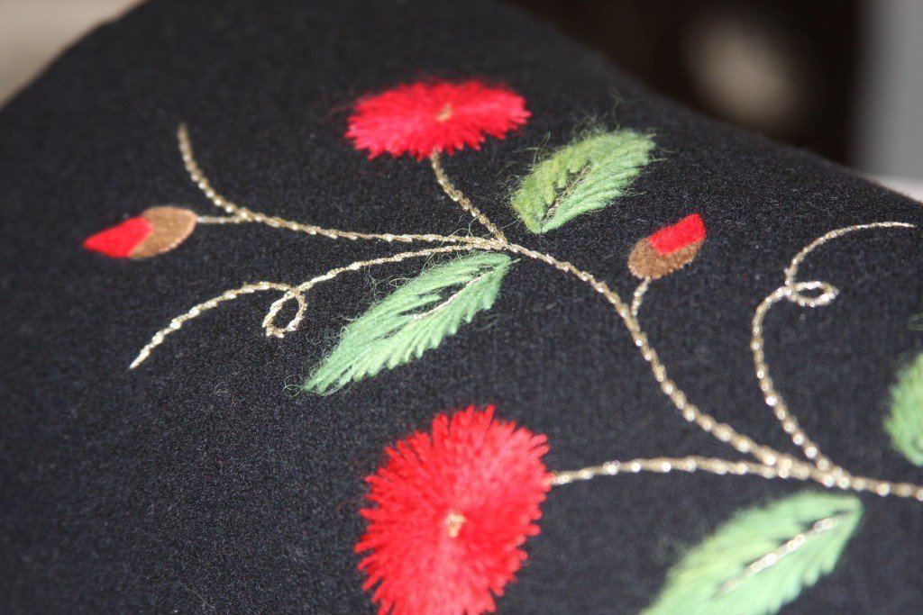 handbróderaðir púðar - Þórdís Jónsdóttir